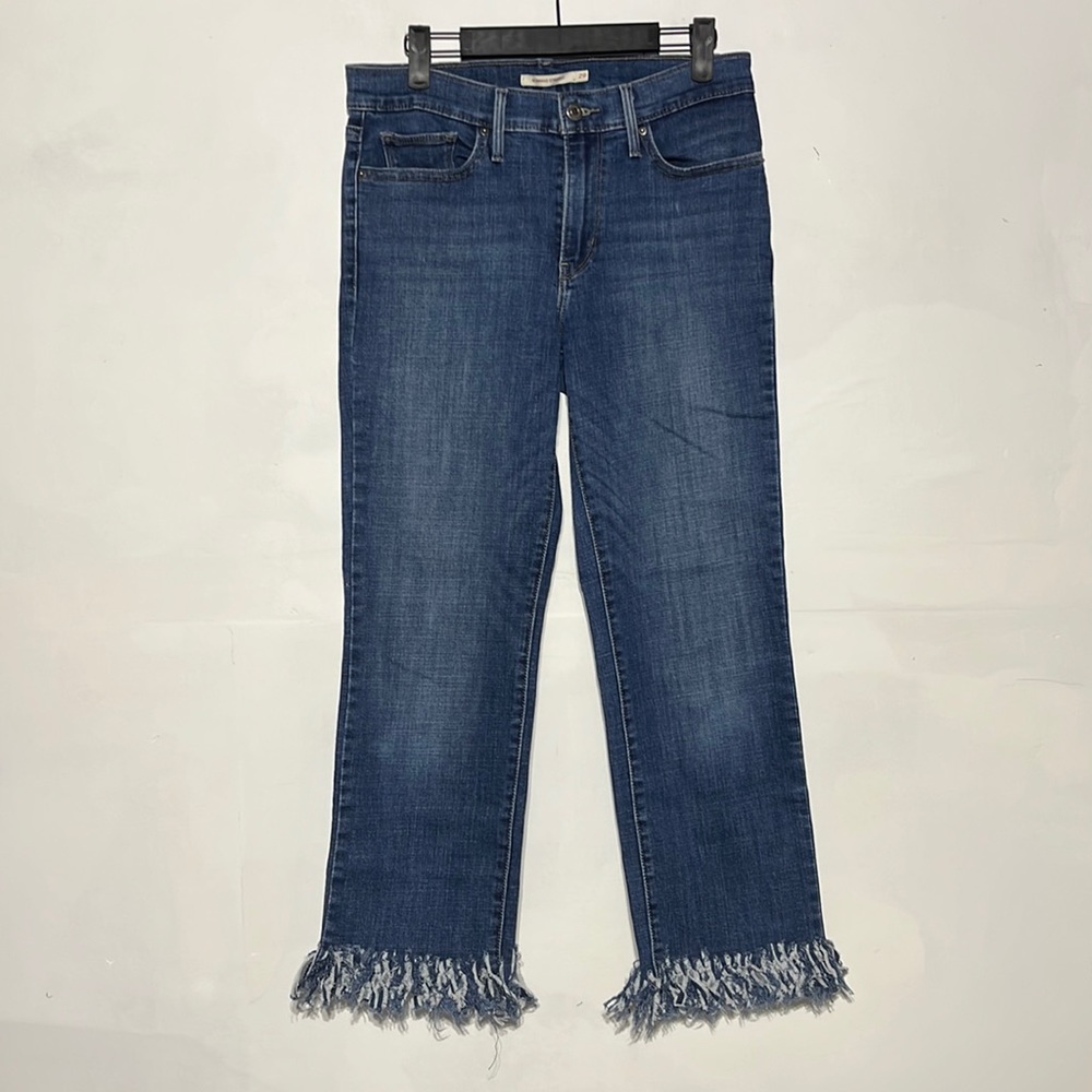 Levi's Slimming Straight Frayed Hem Medium Wash Denim Jeans Size 29